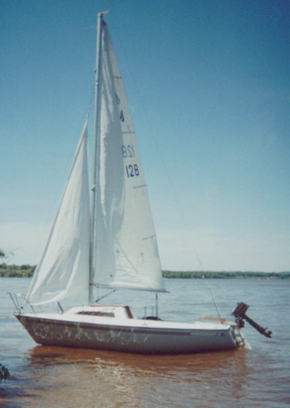 Johnson Weekender 18 Sailboat by 