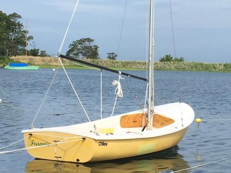 Widgeon Sailboat by O'Day Corp