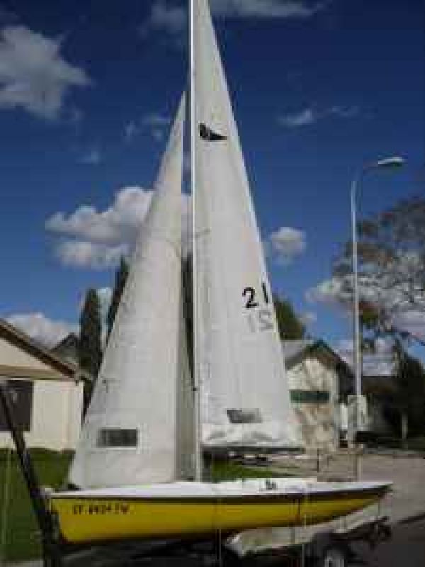 Speedball 14 Sailboat by Laguna Yachts