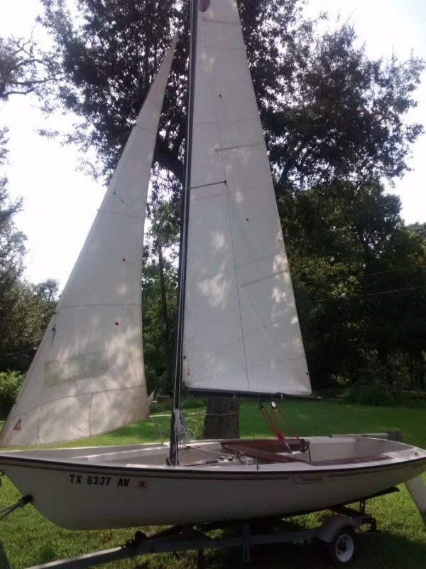 Harpoon 5.2 Sailboat by Boston Whaler