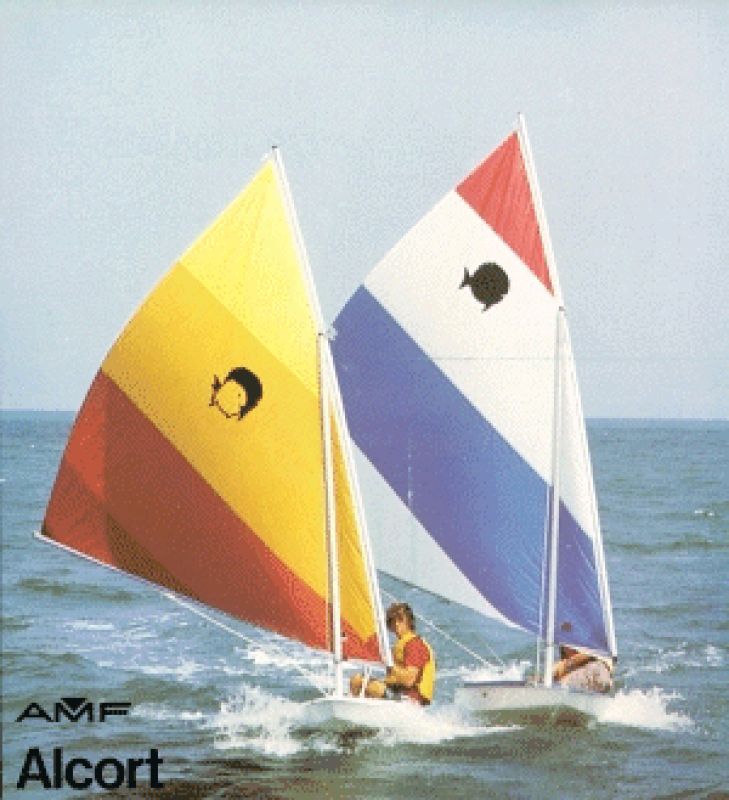 Minifish ( Mini Fish ) Sailboat by AMF / Alcort